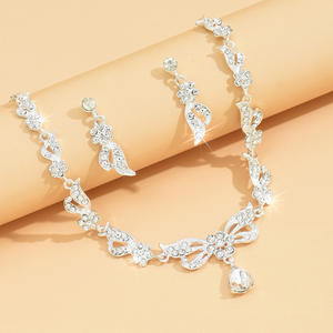 Elegante Juego de Collar y Pendientes de Pedrería de Alta Calidad, Glamour Nupcial Moderno con Material Principal de Aleación - Product Image 3