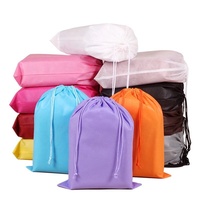 10 farben erhältlich Großhandel Günstige individuelles logo kleine vlies kordelzug für geschenke verpackung