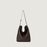 Tas Tote Anyaman Tangan Terbaru Grosir Pabrik, Tas Selempang Minimalis Fashion Kapasitas Besar untuk Bepergian, OEM Custom