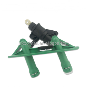 Cylindre maître d'embrayage 1M5Z7A543AA 1M517A543AA 98AB7A543AG YS4Z7A543AA 1595244 1133522 1M517A543AC pour pompe de frein de voiture Ford - Product Image 4