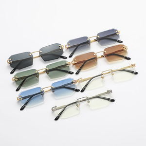 <strong>Gradient</strong> <strong>Sunglasses</strong> for Men High Quality Polygon Frameless Sun Glasses Business and Party Gifts Made From Alloy - Product Image 4