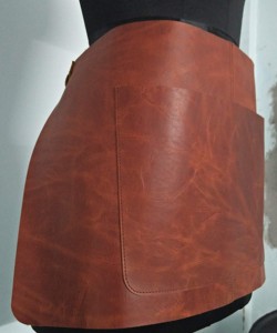 Delantales de taller de restaurantes de trabajo marrón de alta calidad cómodos de cuero genuino con bolsillos de cuero puro delantales de cocina - Product Image 1