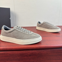 Baskets décontractées en daim pour hommes, style designer, de haute qualité, basses, à lacets, plates, plusieurs couleurs, pour la marche quotidienne et la mode