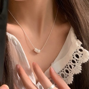 สร้อยคอเงินแท้ S925 ลายดอกไม้ ความยาวโซ่ 405 ซม. แบบหนามเตย เหมาะสำหรับใส่ทุกวันสำหรับผู้หญิง - Product Image 5