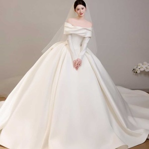 Lsjj127 Robe de mariée moderne en dentelle royale, style princesse, en satin européen, avec traîne courte, pour la mère de la mariée - Product Image 4