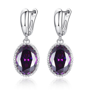 Orecchini Pendenti Retrò di Lusso, Eleganti Gioielli da Festa con Accenti Scintillanti per Donne - Product Image 6