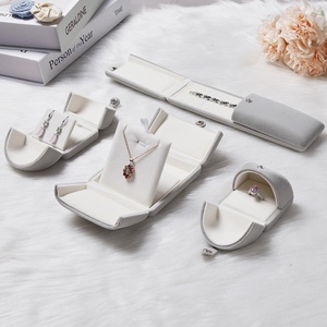 Boîte à bijoux de luxe personnalisée avec logo, en cuir PU et velours, excellent organisateur d'emballage en forme ovale ou rectangulaire - Product Image 3