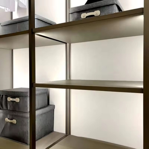 <span class=keywords><strong>Armoire</strong></span> murale contemporaine élégante - Dressing sur mesure en bois foncé avec éclairage LED intelligent pour maison de luxe - Product Image 3