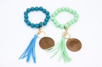 Porte-clés Vintage en bois extensible, diverses séries, disque en bois monogramme, daim, gland, porte-clés, Bracelet élastique