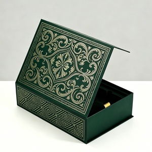 Cajas <span class=keywords><strong>de</strong></span> Regalo <span class=keywords><strong>de</strong></span> Papel Rígido Mate con Logotipo Personalizado Premium, con Cierre Magnético, para Velas, con Acabado en Dorado - Product Image 5