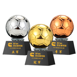 Trofeo de fútbol de fantasía al por mayor Placa de premio grabado personalizado oro plata cobre cristal balón de fútbol trofeo - Product Image 1