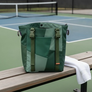 กระเป๋าใส่ไม้ปิงปอง Pickleball Big-Block Scrap Tote ทำจากผ้าริปสต็อป รับทำโลโก้ตามสั่ง ขายส่ง กระเป๋าสำหรับกีฬาเทนนิสและแพเดิล - Product Image 3