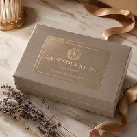 Boîte d'emballage avec étiquette en papier kraft estampée à chaud pour un branding de luxe