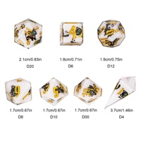 Ensemble de dés personnalisables en résine à bords vifs, 7 pièces, avec logo personnalisé, pour jeux de rôle polyédriques, Dungeons and Dragons, avec autocollant intégré