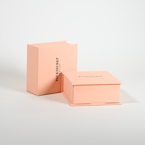 PackSecret MOQ 1 Pieza, Cajas de Regalo para Joyería Tipo Libro Blancas y Rosas con Logotipo Personalizado, Caja de Joyería de Alta Calidad con Cierre Magnético y Espuma - Product Image 5