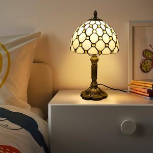 <span class=keywords><strong>Lampe</strong></span> de chevet vintage style <span class=keywords><strong>Tiffany</strong></span> avec perles beiges, <span class=keywords><strong>lampe</strong></span> de bureau, <span class=keywords><strong>petite</strong></span> <span class=keywords><strong>lampe</strong></span> d'appoint, <span class=keywords><strong>lampe</strong></span> de lecture avec couleur - Product Image 2