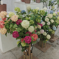 Buket Viburnum Bola Salju Buatan 6 Kepala 35cm, Bunga Sutra untuk Dekorasi Vas Rumah dan Centerpiece Pernikahan, Bunga Sutra Bentuk Bola