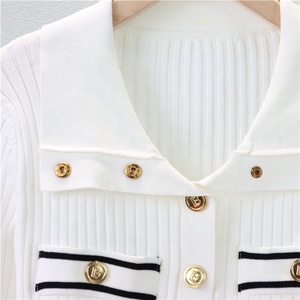 Elegante <span class=keywords><strong>Cárdigan</strong></span> de Punto con Cuello en V para Mujer - Colección Primavera, Mangas Largas, Corte Entallado - Product Image 5