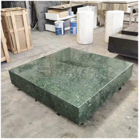 Tables basses rectangulaires modernes en marbre vert foncé massif, robustes et écologiques, pour villas et hôtels