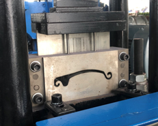 Vollautomatische Metall-Stahl-Garagentor-Herstellungsmaschine Rolltor-Rollformmaschine - Product Image 6