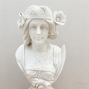 Esta es una escultura europea de busto de la Reina Velada, tallada integralmente a mano en mármol beige natural. - Product Image 4