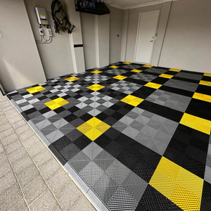 Carreaux <span class=keywords><strong>de</strong></span> <span class=keywords><strong>sol</strong></span> <span class=keywords><strong>de</strong></span> garage en caoutchouc faciles à installer <span class=keywords><strong>Grille</strong></span> en plastique <span class=keywords><strong>de</strong></span> <span class=keywords><strong>sol</strong></span> <span class=keywords><strong>de</strong></span> garage étanche pour atelier, salle <span class=keywords><strong>de</strong></span> sport, fabricant <span class=keywords><strong>de</strong></span> salles d'exposition - Product Image 4