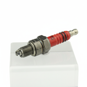 Bujía de Motocicleta D8ea de Alta Calidad y <span class=keywords><strong>Precio</strong></span> Económico, Color Rojo D8TC para Piezas de Motor de Motocicleta, Repuesto de Bujía - Product Image 2