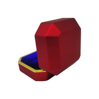 Petite boîte à bijoux en laque rouge boîte à bagues collier boîte à bracelet parures de bijoux avec lumière LOGO personnalisé Vente en gros