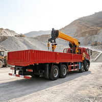 Grue hydraulique montée sur camion 10T pour travaux d'ingénierie, hauteur de levage 21m, télécommande en option, utilisation facile, construction