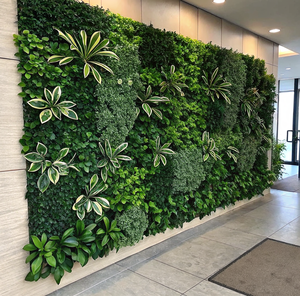 Panel de Pared Verde Artificial Realista Personalizado Jardín <span class=keywords><strong>Vertical</strong></span> con Césped Sintético para Uso Doméstico y Comercial - Product Image 3