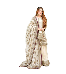 Salwar Kameez Premium con Bordado Floral, Corte Entallado, para Invierno, Casual, Fiestas, Bodas, Estilo Étnico, Tela Faux Georgette India - Product Image 1