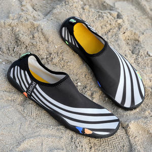 <span class=keywords><strong>Chaussures</strong></span> de marche et fitness d'extérieur à séchage rapide et résistantes aux coupures pour hommes femmes pour la plongée Wading Tracing Semelle souple <span class=keywords><strong>Pied</strong></span> <span class=keywords><strong>nu</strong></span> <span class=keywords><strong>Chaussures</strong></span> adaptées à la peau - Product Image 5