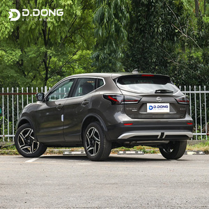 Russia Nissan <span class=keywords><strong>Qashqai</strong></span> 2025 SUV Benzina 2.0L 151 CV CVT Nero Bianco Oro Pronta Consegna Porta Consegna Rapida Auto - Product Image 2