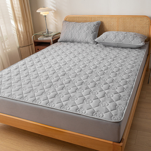 Sábanas protectoras de colchón de poliéster con diseño floral al por mayor, colcha y colcha impermeables para uso en hoteles y hogares - Product Image 1