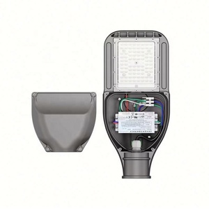 Nueva Farola Solar LED de Plástico para Carreteras Volt de 30W 60W IP65, Tipo Dividido - Product Image 1