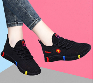 Nuovo marchio di moda Sneakers da <span class=keywords><strong>donna</strong></span> <span class=keywords><strong>scarpe</strong></span> nere da <span class=keywords><strong>donna</strong></span> Casual morbido Sole antiscivolo madre <span class=keywords><strong>sportive</strong></span> in Mesh traspirante - Product Image 6