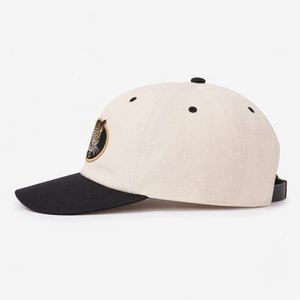 Casquette de baseball haut de gamme 6 panneaux en faux daim avec logo brodé personnalisé, chapeau de sport d'extérieur 100 % polyester respirant et imperméable, vente en gros - Product Image 3