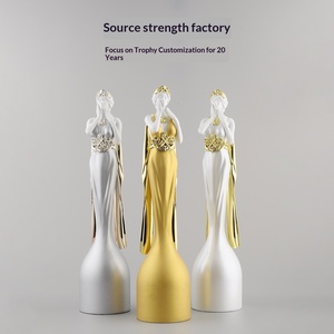 Trophée Créatif de 35 cm en Métal Doré et Argenté Haut de Gamme, Design Déesse Solide, Sculpture d'Art Abstrait Personnalisée de Déesse <span class=keywords><strong>Muse</strong></span> - Product Image 4