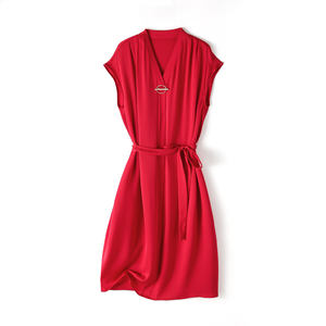 เดรสผ้าไหมหม่อนหรูหราสำหรับฤดูร้อนแขนสั้นระดับไฮเอนด์ลำลองสีทึบวิธีการทอรอบเอวธรรมชาติ - Product Image 5