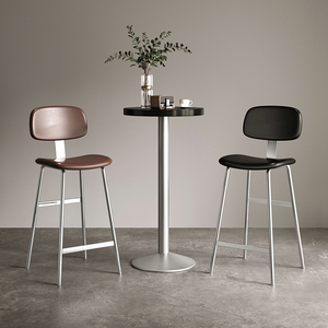 Taburete de Bar de Estilo Industrial con Respaldo Tapizado, Estructura de Hierro, Uso Comercial Duradero - Product Image 4