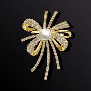 Butterfly Luxury Colored Glaze Diamond Brooch Retro Korea New Gender Needle <b>Accessories</b> - Product Image 6