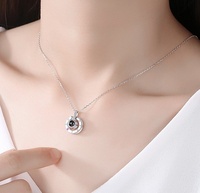 Collier Pendentif Minimaliste Tendance en Argent Sterling 925 Je t'aime 100 Langues avec Message Secret pour Femmes et Hommes