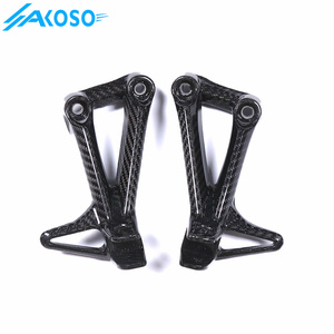 Kit de Soporte para Reposapiés de Pasajero de Motocicleta AKOSO de Cinco Capas de Fibra de Carbono, Cubierta Protectora para Talones para Yamaha <span class=keywords><strong>MT10</strong></span> FZ10 2016-2021 2018 <span class=keywords><strong>2019</strong></span> - Product Image 2