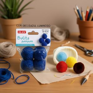 Pompon in Lana ILAN 4.0 Cm Blu Reale Luminoso per Decorazioni Artigianali - Product Image 3