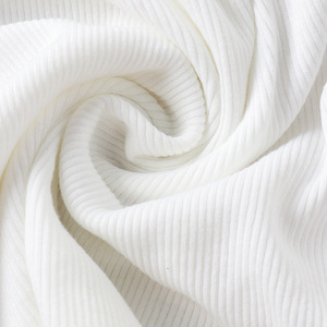 2025 set di abbigliamento per ragazze stile classico gilet nero senza maniche t-shirt cintura all'ingrosso <span class=keywords><strong>pantaloni</strong></span> <span class=keywords><strong>invernali</strong></span> per bambini - Product Image 3