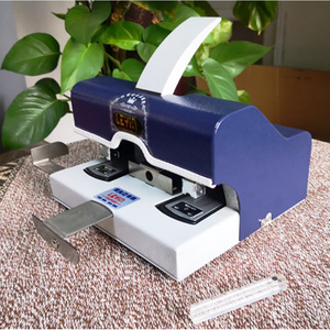 Agrafeuse double tête LEYID LY-210 A4, machine à relier en métal de taille moyenne pour usage bureautique - Product Image 2