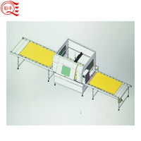 Machine de pulvérisation de peinture CNC automatique pour portes et meubles Machine de pulvérisation de peinture CNC 5 axes pour bois