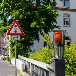GUANGAN Señales de Seguridad de Tráfico reflectantes de alta visibilidad Tablero de advertencia de construcción de trabajo en carretera de aluminio Placa de marcador de calle de parada - Product Image 3