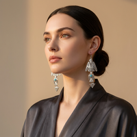 Boucles d'oreilles ethniques rétro en alliage d'aigle avec accents turquoise, boucles d'oreilles creuses sculptées, clous d'oreilles hypoallergéniques pour le quotidien et la mode