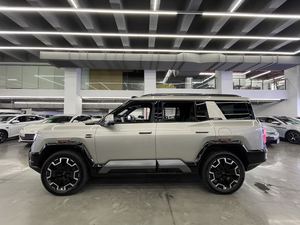 Fangchengbao Bao 8 2025 PHEV, SUV tout-terrain 6 places, 850 km, peinture d'origine, FOB - Product Image 2